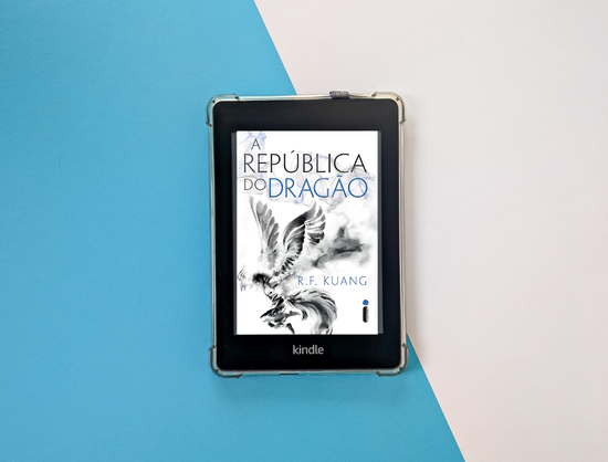 capa de a república do dragão com fundo azul e branco